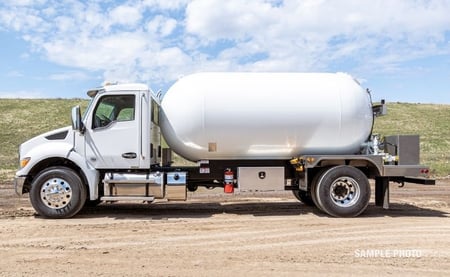 3,400 Gallon Blueline Bobtail Driver Side View