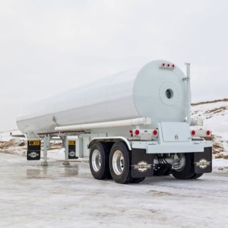 Westmor Proline CO2 transport trailer.