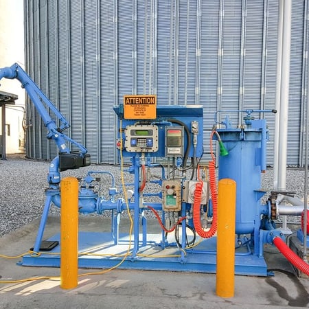 card-truck-loading-unloading