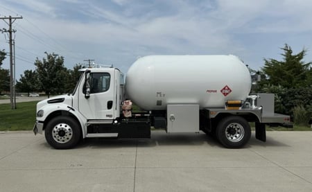 3,200 Freightliner Driver Profile View
