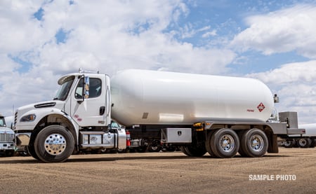 5,300 Driver Side Stock Bobtail