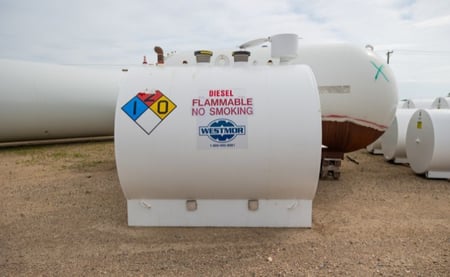 1000 gallon Fireguard Skid Tank Side View 1