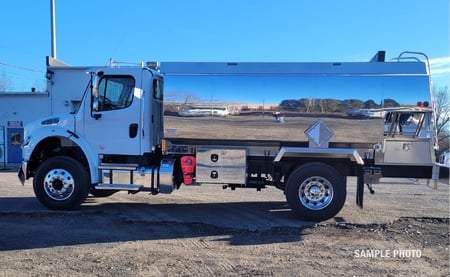 2800 HCT Truck Tank Driver Side View